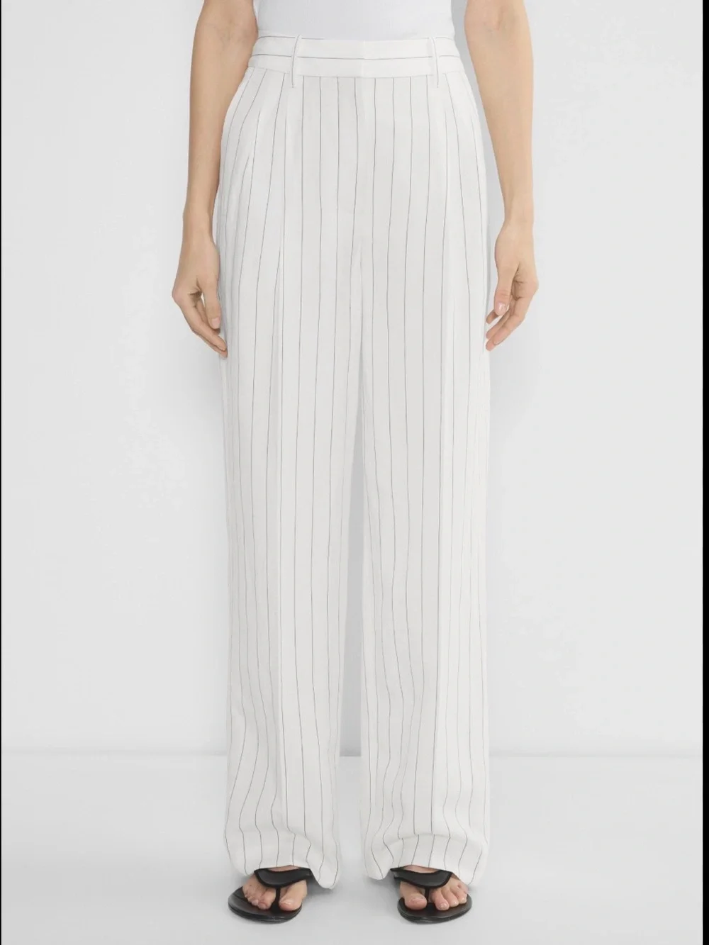 Aritzia effortless pants